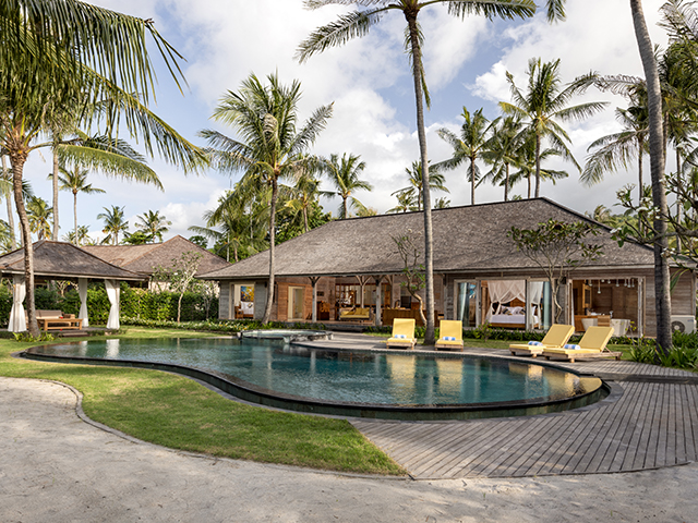 Beach Front Signature President Three Bedroom Pool Villa